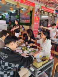 ảnh chụp màn hình quán ăn ngon gần ga đà nẵng