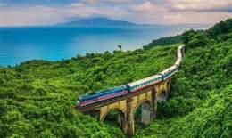 ảnh chụp màn hình vé tàu ga huế đi đà nẵng