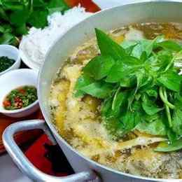 canh gà lá é đà lạt