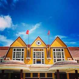 chụp hình ga đà lạt