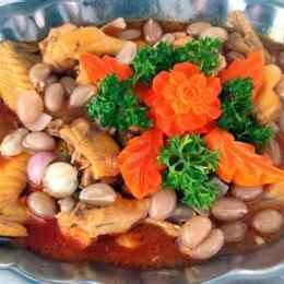gà nấu dâu da
