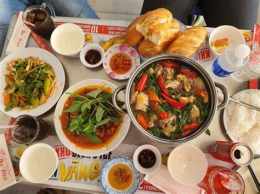giao diện app lẩu gà đá lá quế thu trinh