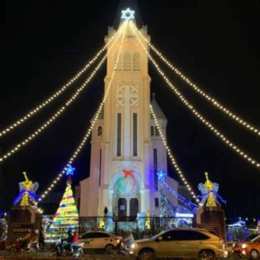 lễ noel nhà thờ con gà đà lạt