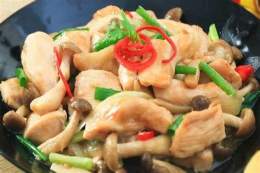 tính năng nổi bật dạ dày xào nấm đùi gà