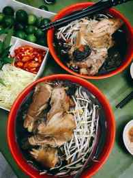 tính năng nổi bật mỳ gà tần đống đa