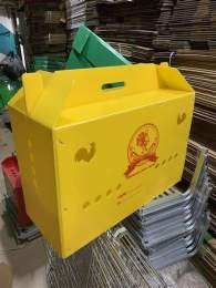 tính năng nổi bật thùng nhựa đựng gà đá